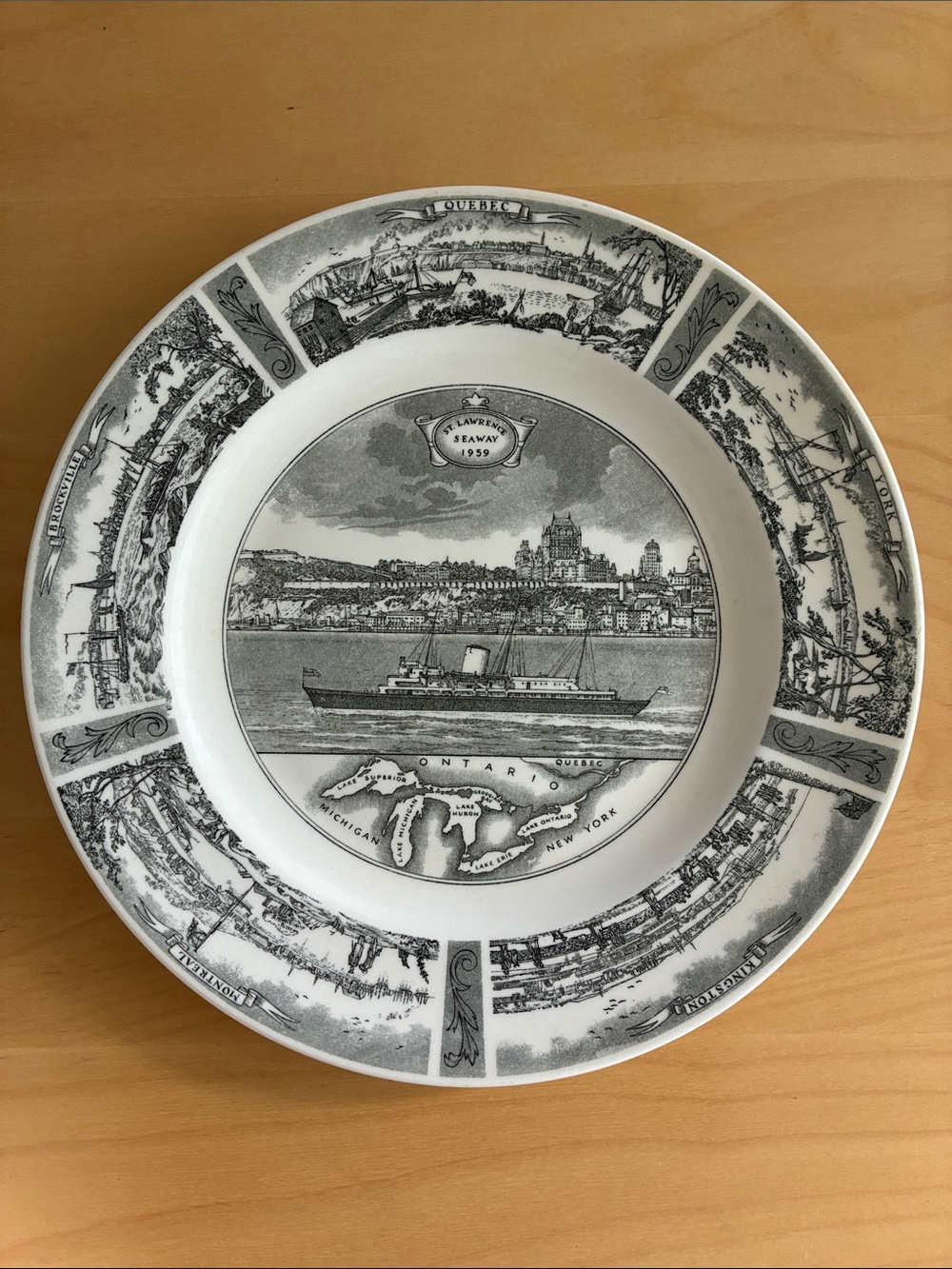 Wedgwood Black and White Seaway Scenic Plate